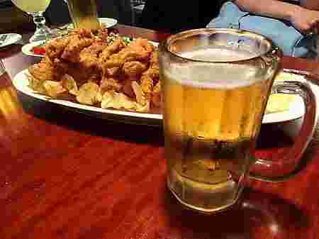 生ビールとチキン