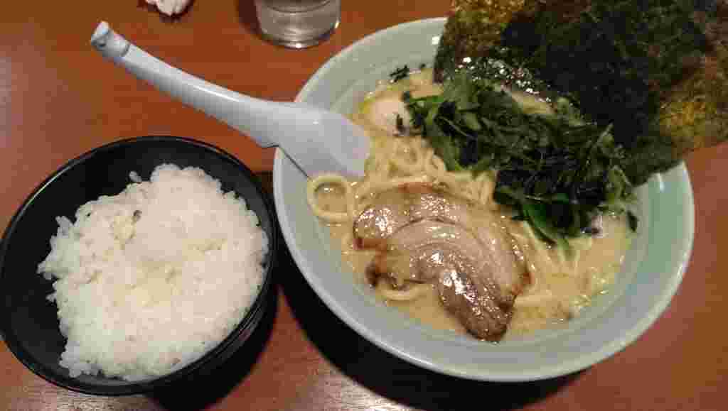 ラーメンライス
