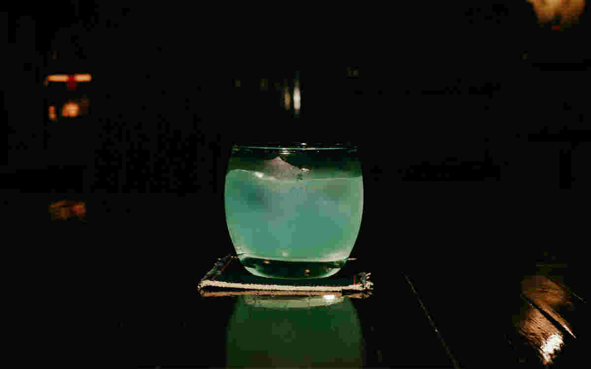 チャイナブルー