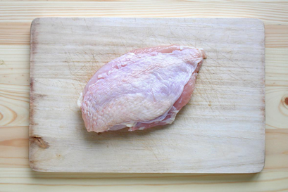 皮付きの鶏肉