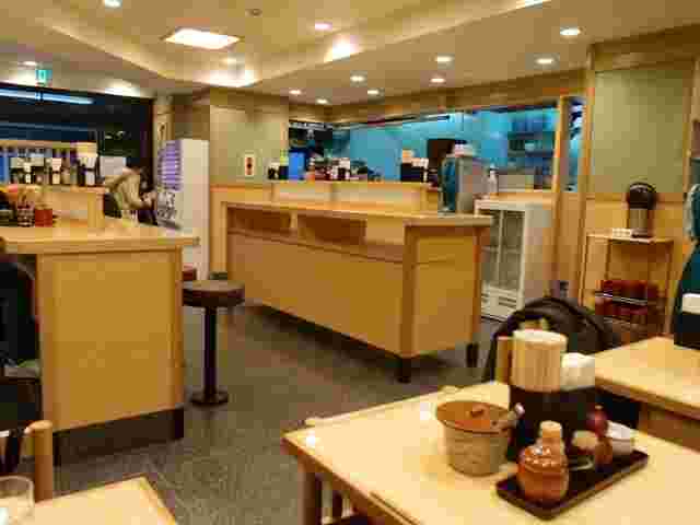 小諸そばの店内の様子
