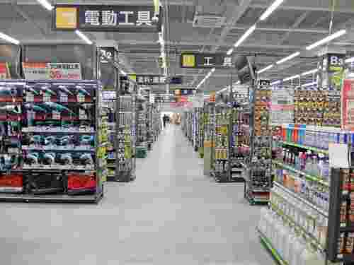 ホームセンター売り場