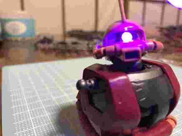 光るフィギュアに改造