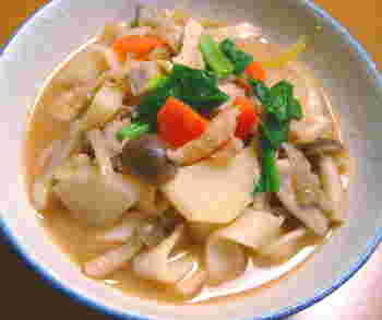 味噌汁乗せうどん