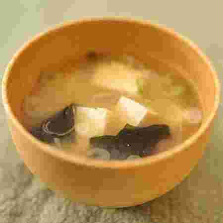 豆腐を使用した味噌汁