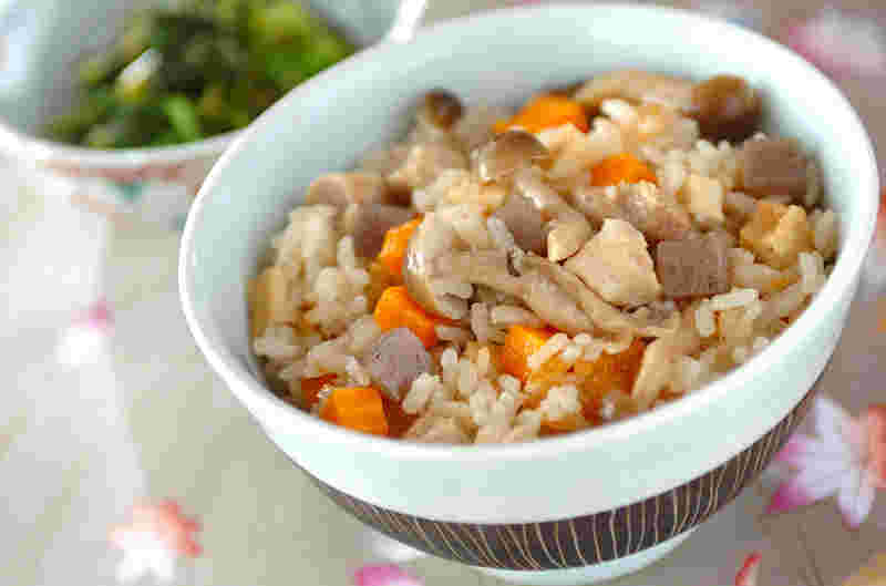 素材のおいしさを味わう！鶏肉の炊き込みご飯