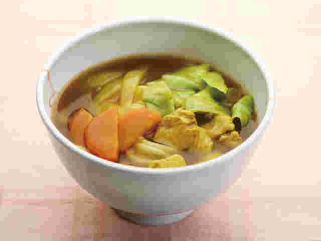 キャベツが具に入っているカレーうどん
