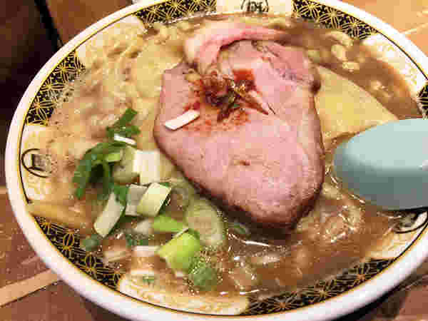ラーメン凪のすごい煮干ラーメン