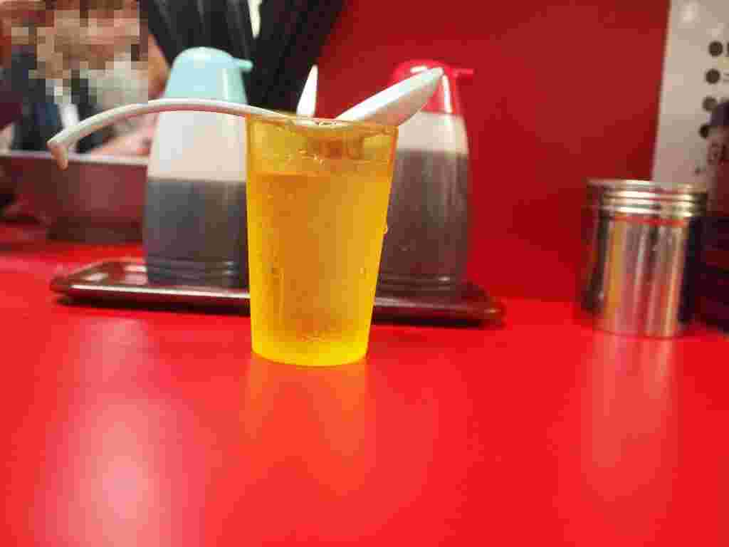水とレンゲ