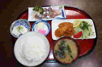 アジを使った定食