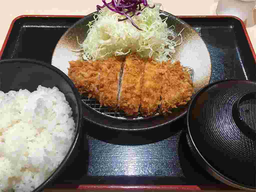 松のやのロースカツ定食