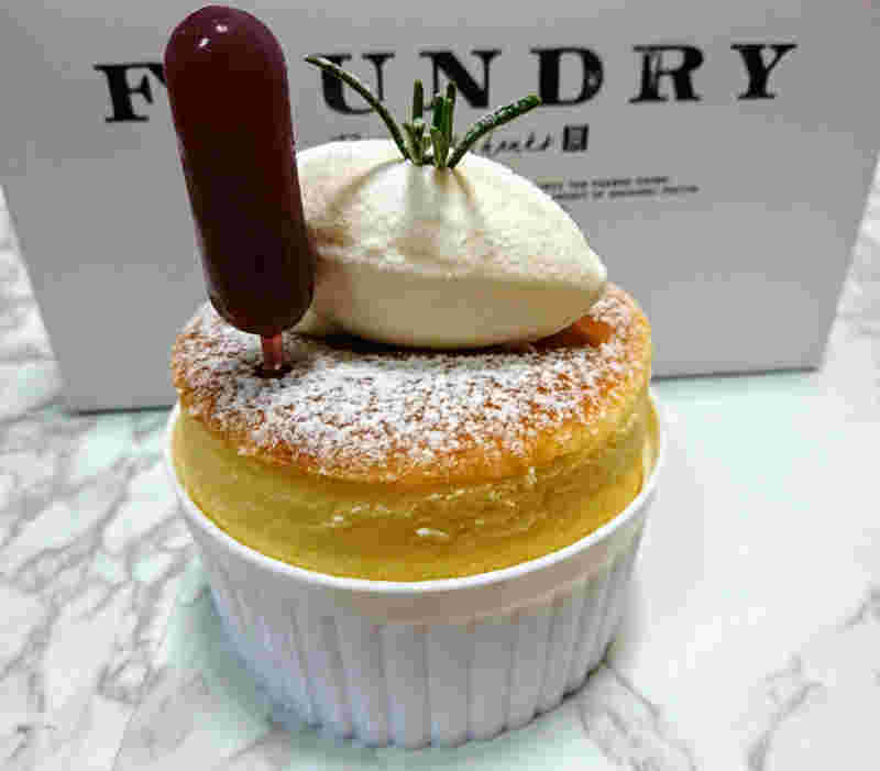 ファウンドリーのスフレチーズケーキ