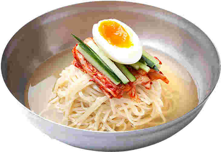 冷たくておいしそうな冷麺