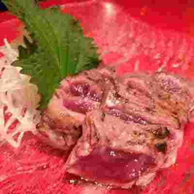 珍獣屋のラクダ肉のロースたたき