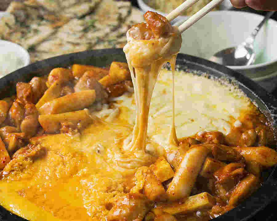 韓国料理我が家のチーズタッカルビ
