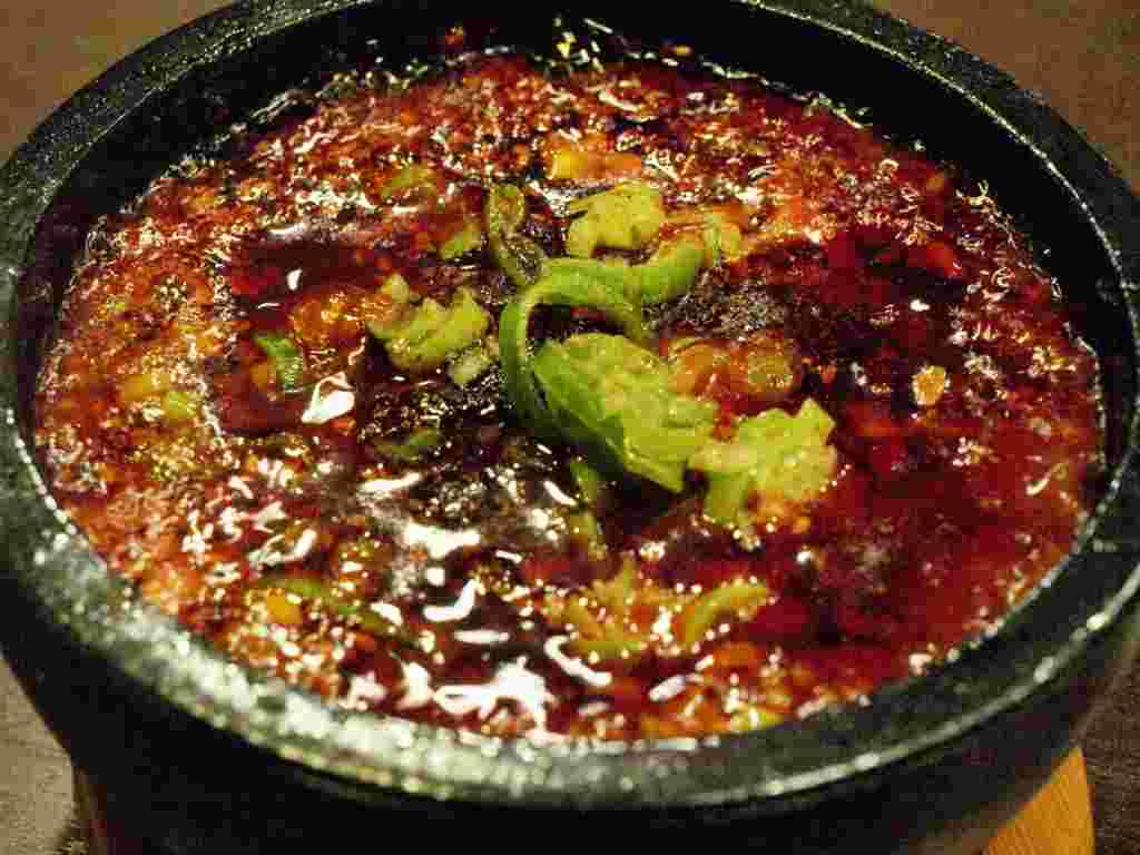 石焼マーボー刀削麺