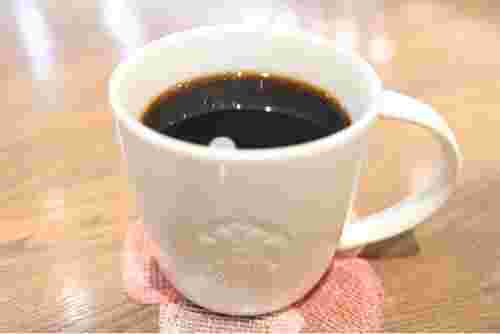 ホットのドリップコーヒー