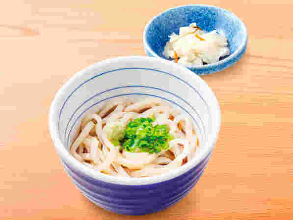 冷やしうどんとおしんこ