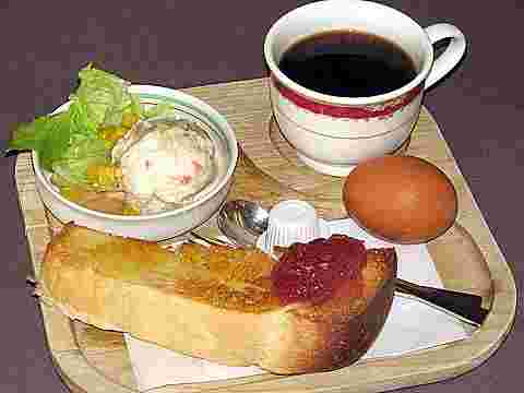 嬉しい食パン食べ放題さいもんのモーニング