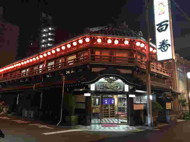 夜の鯛よし百番の外観
