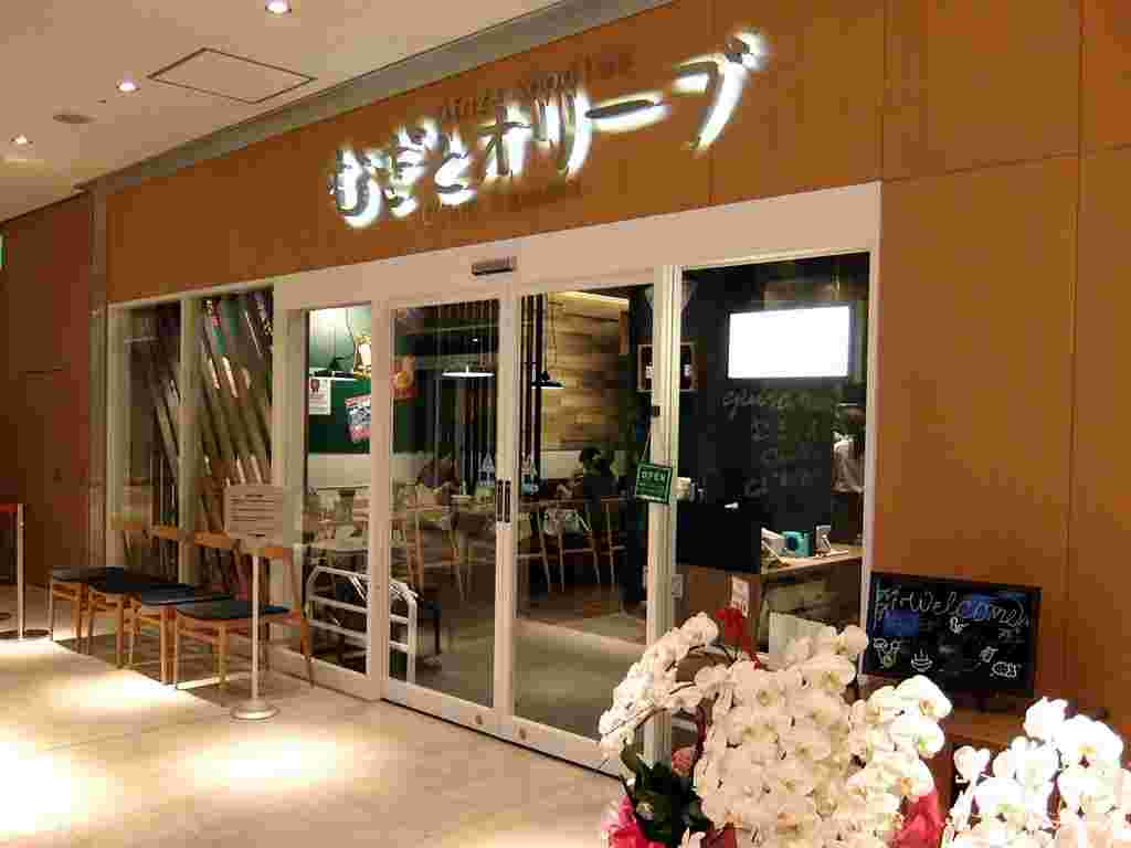 むぎとオリーブの店舗の様子