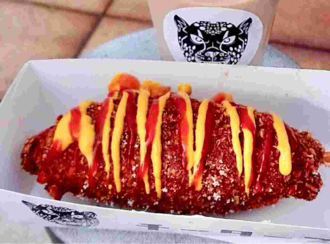 チーターズのチーズドッグとタピオカドリンク