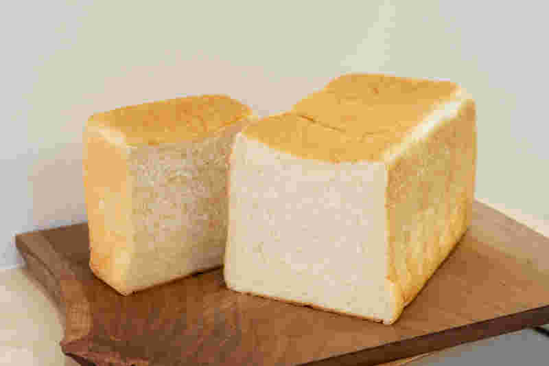 食パンをカットした様子