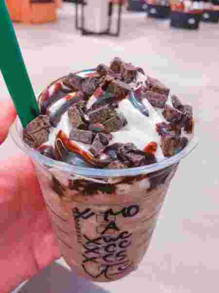 スタバで人気の通称ゴディバフラペチーノ