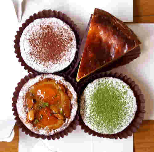アシッドラシーヌのケーキ