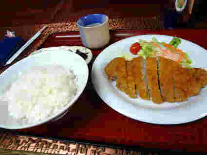 カツ定食の画像