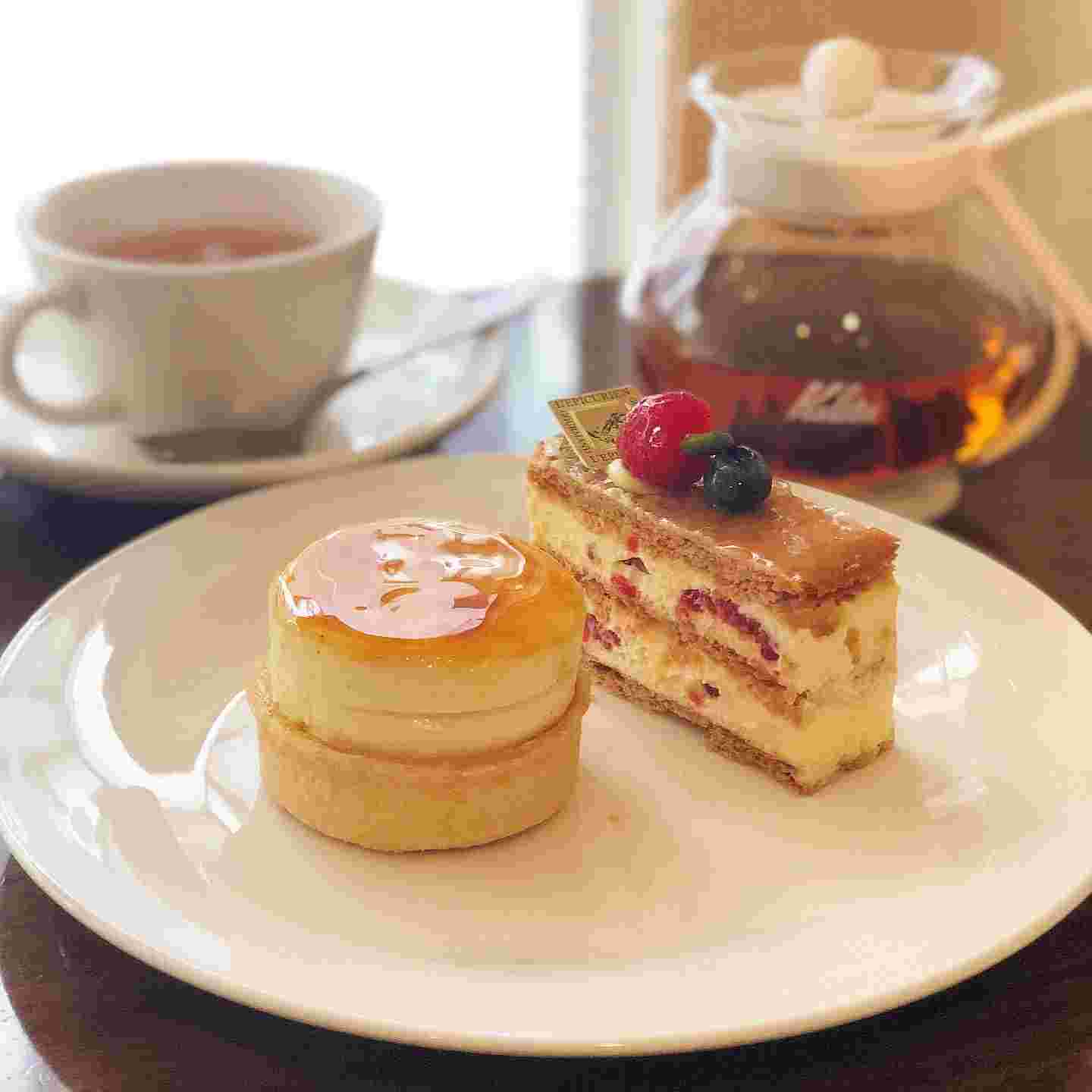 レピキュリアンの2つのケーキ