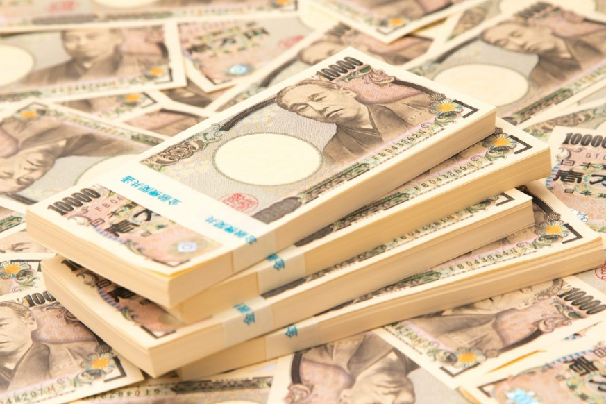 一万円札の束