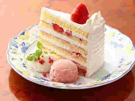 ユーハイムの特製ショートケーキ