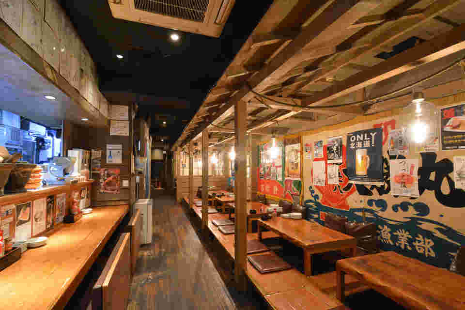 はちきょう本店の店内