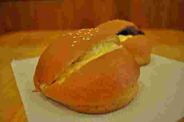 群馬のおいしいあんこやバターを使った名物バンズパン
