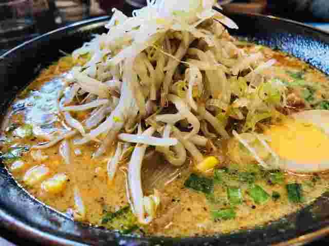 野菜たっぷりの辛味噌ラーメン