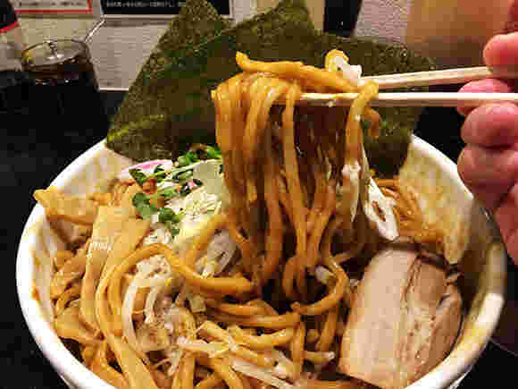 特濃ギガデイン油そば