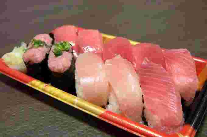 まぐろのお寿司ばかりのセット