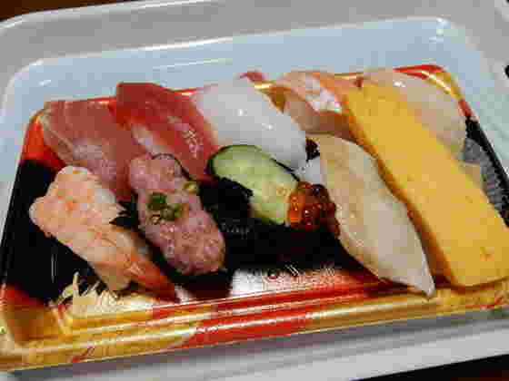 大きなたまご握りの入ったセット