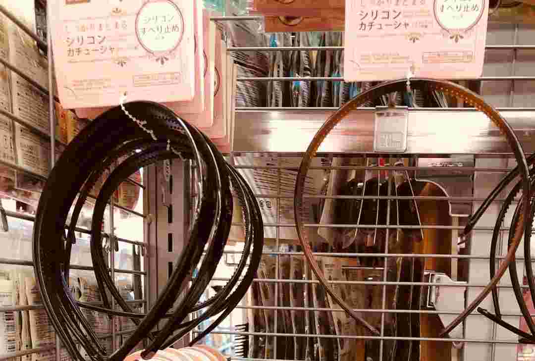 シリコンカチューシャ
