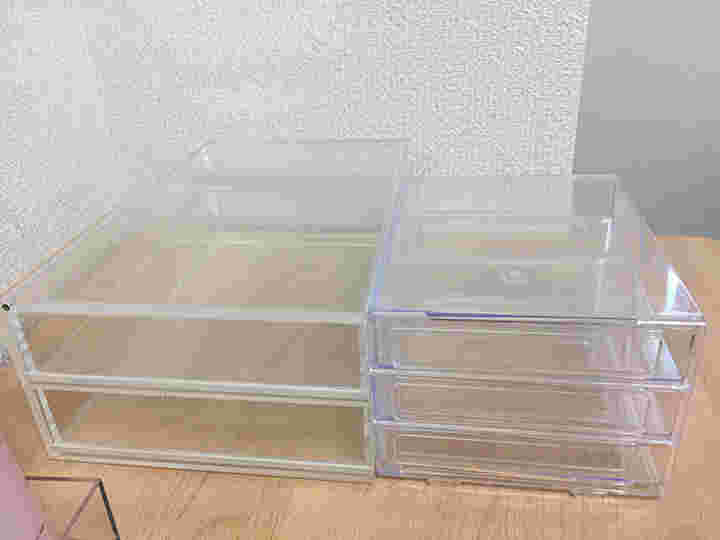 アクリルケース2種類