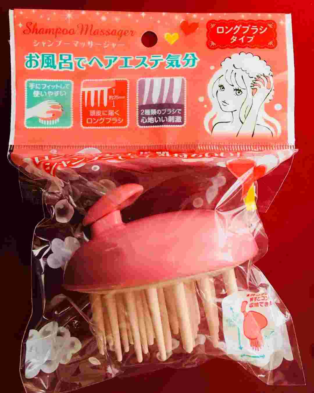 ダイソーのシャンプーマッサージャーの商品紹介