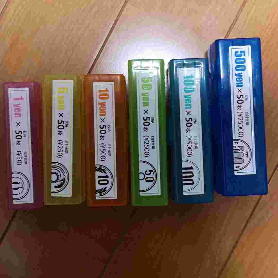 プラスチック製コインケース