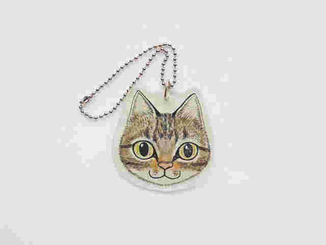 プラ板で作った猫のキーホルダー