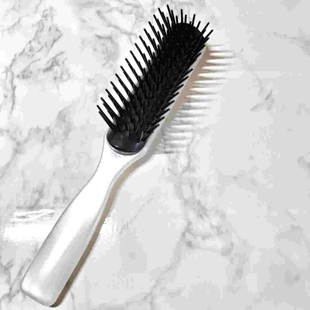 ヘアブラシ