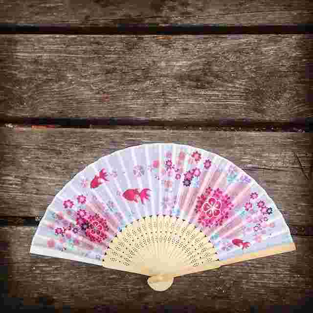 金魚柄扇子