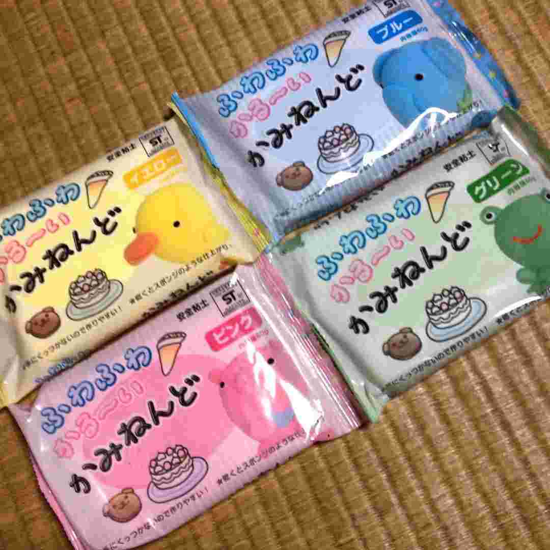 ふわふわでやわらかく触っているだけで楽しくなるふわふわかる~いかみねんど