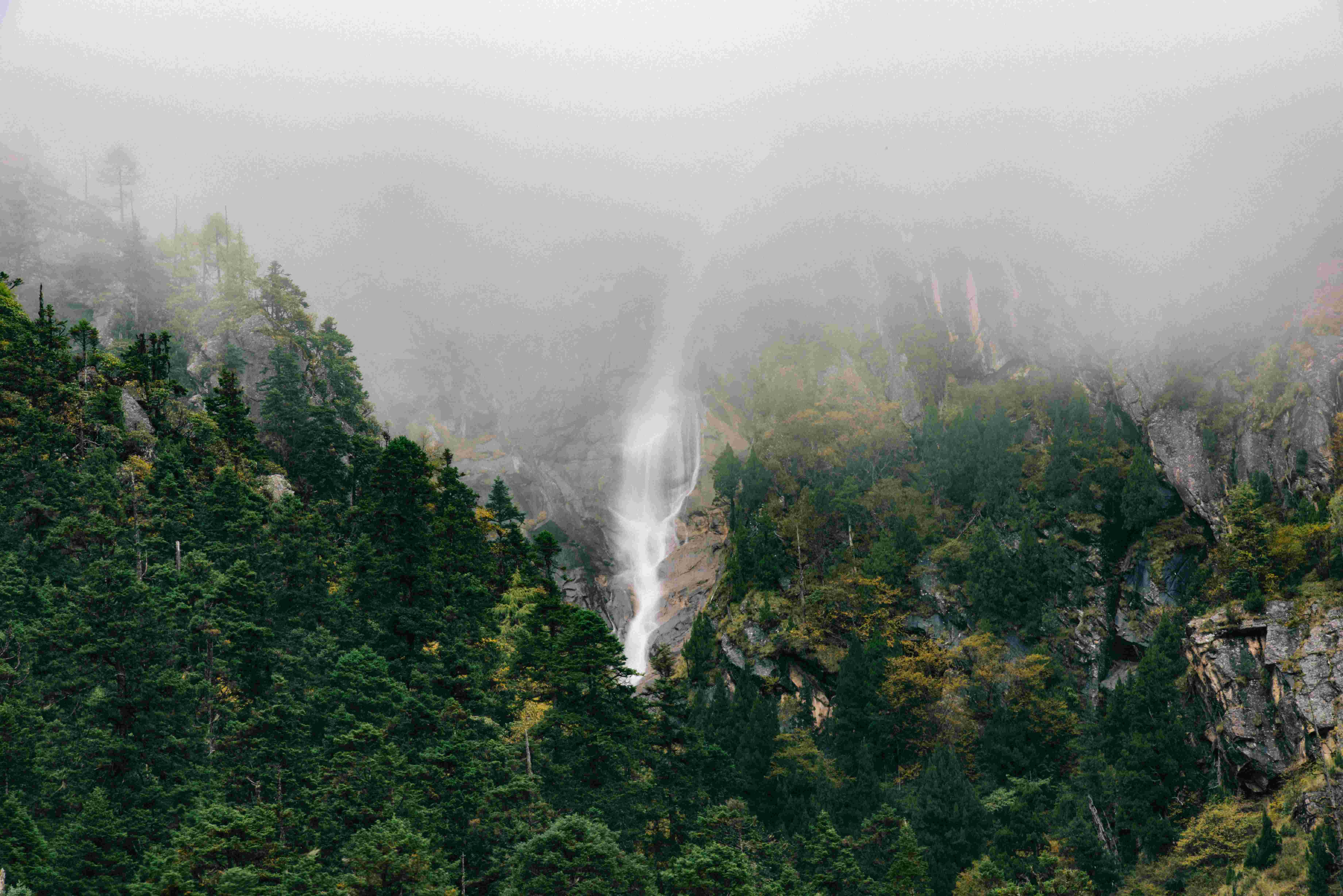 中国の山の画像