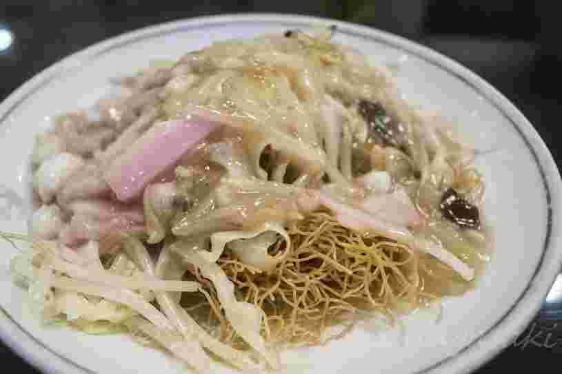 新和楼の皿うどん