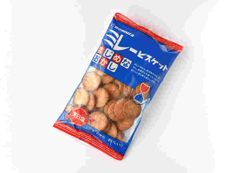 懐かしいパッケージのミレービスケット